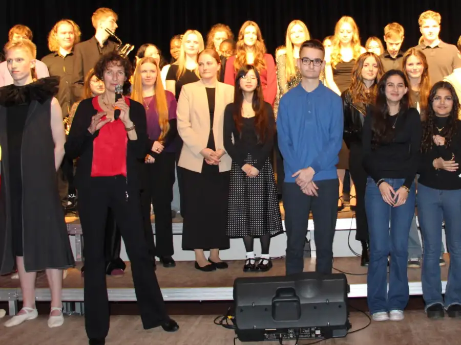Le nouveau lycée de Wilhelmshaven démontre la grande importance de l’éducation musicale avec une soirée d’audition