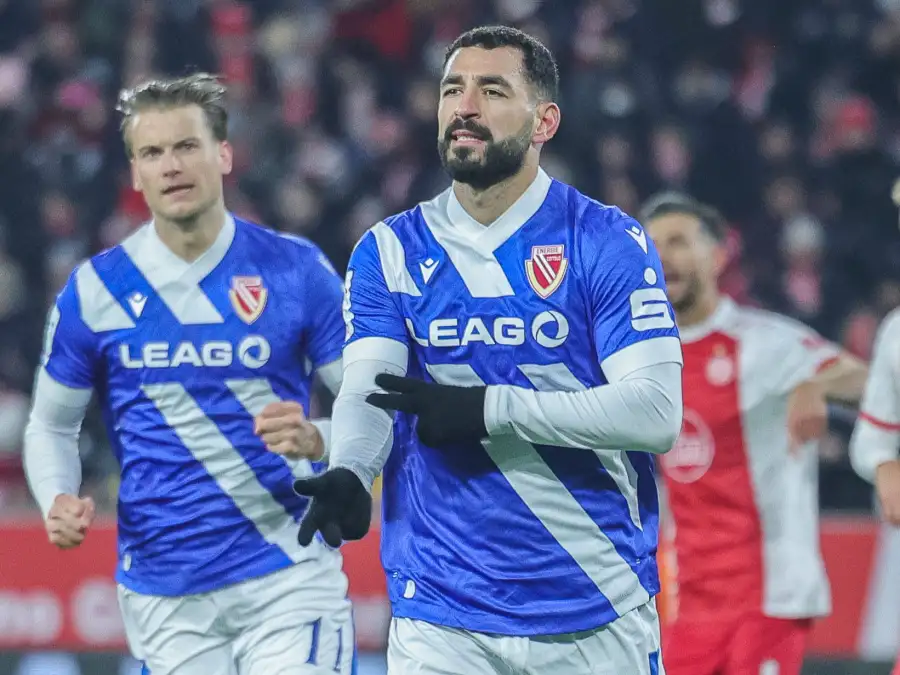 Tolcay Cigerci In Nordenham Cottbus Erobert Spitze Der 3 Liga