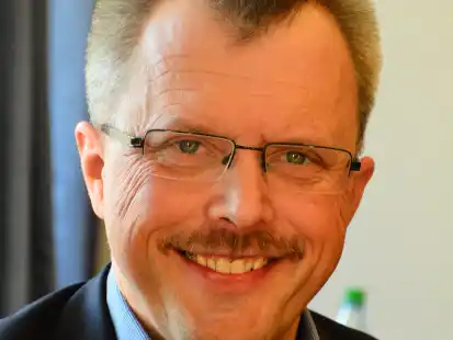 Blickt der Anzeige gelassen entgegen: Wiefelstedes B&uuml;rgermeister J&ouml;rg Pieper