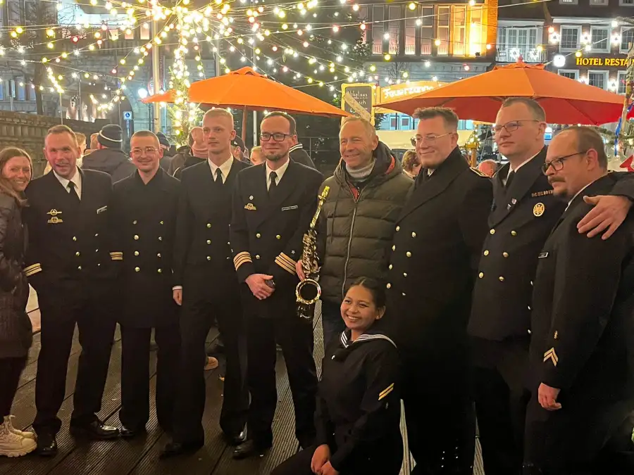 Partnership with the Navy: Crew of the corvette Emden brings extra ...