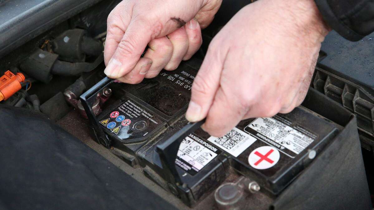 Neue Autobatterie Leer