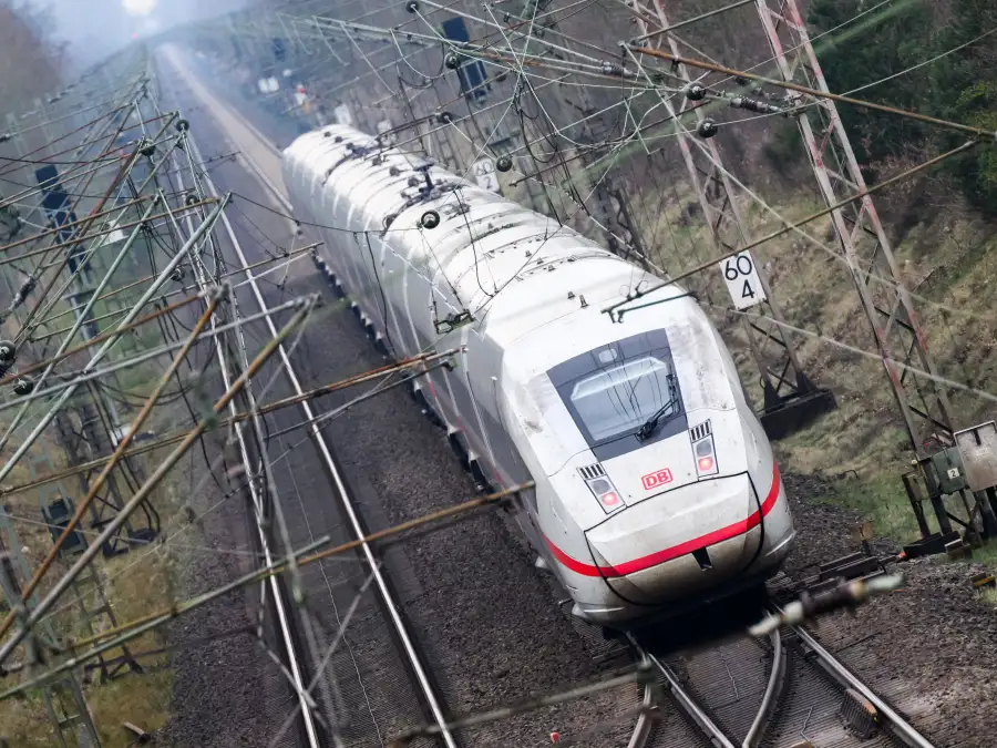 Ten-week complete closure of the Hamburg-Hanover railway line from May - | ...