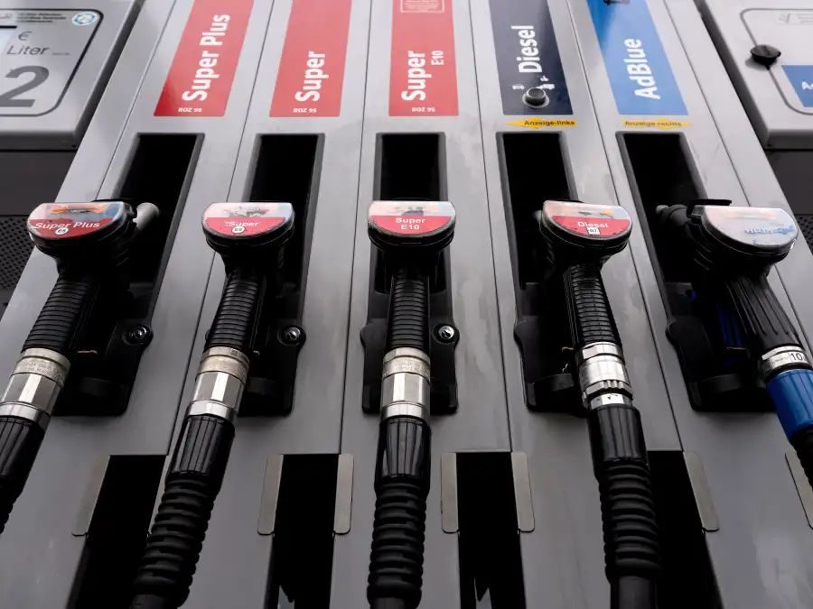 Live blog on the Iran war: Super E10 now also over 2 euros