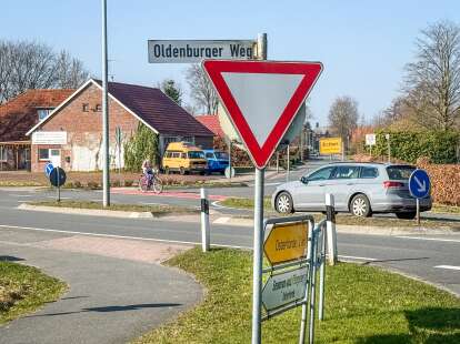 Anwohner am Oldenburger Weg fordern mehr Sicherheit: Kein grünes Licht für noch eine Ampel auf der Bundesstraße in Bockhorn