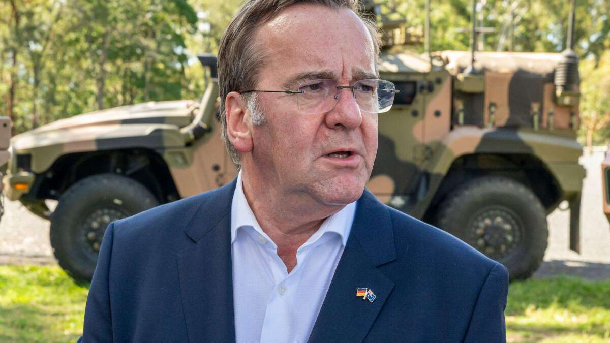 Neuer Wehrdienst: Pistorius: Längere Auslandsreise muss nicht angezeigt ...