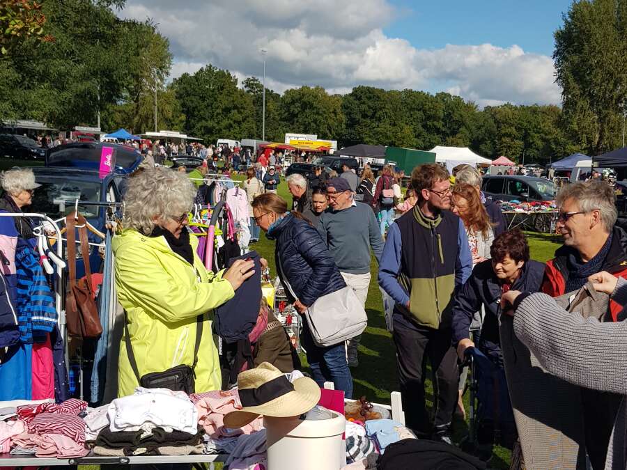 Flohmarkt Rastede 2022null