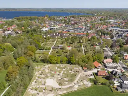 Bestattungen in Bad Zwischenahn: Arbeiten fr den Ruhewald am Diekweg haben  begonnen