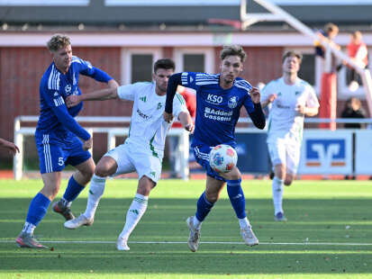Fußball-Landesliga: TuS Esens im Pech bei Torhüter-Debüt – Elfmeter nach 30 Sekunden und zwei Eigentore