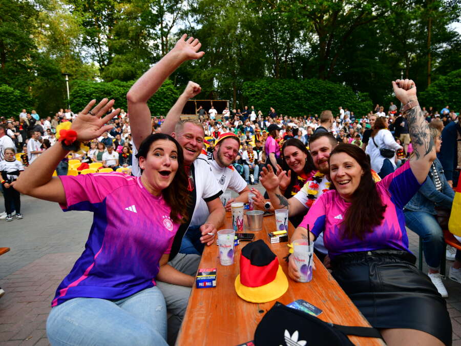 Public Viewing in the Northwest: Here's where the 2026 FIFA World Cup ...