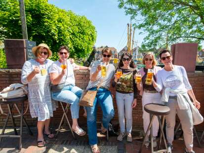 Hafenfreunde bieten kulinarische Vielfalt: Auch beim zweiten Mal ein Erfolg – Zahlreiche Besucher beim Streetfood-Festival in Neuharlingersiel
