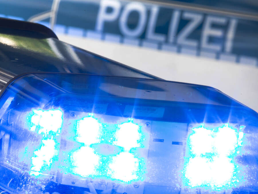 Polizei stoppt BMW-Fahrer: Autoposer muss seine „Donuts“ teuer bezahlen