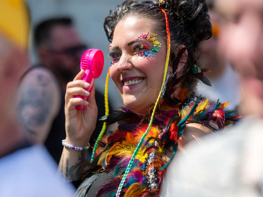 Liveticker zum Nachschauen: Oldenburg feiert Vielfalt beim CSD Nordwest – ...