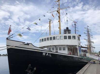 Mit der „Wal“ nach Wilhelmshaven: Eine seltene Reise in die maritime Vergangenheit