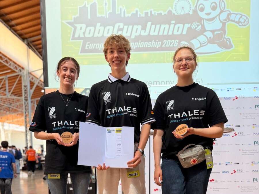 Schüler der KGS: Rasteder „Bratnudeln“ sind Europameister beim „RoboCup ...