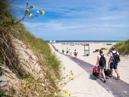 Reisetrend Coolcation: Kühlere Temperaturen locken Hitze-Flüchtlinge auf die Inseln