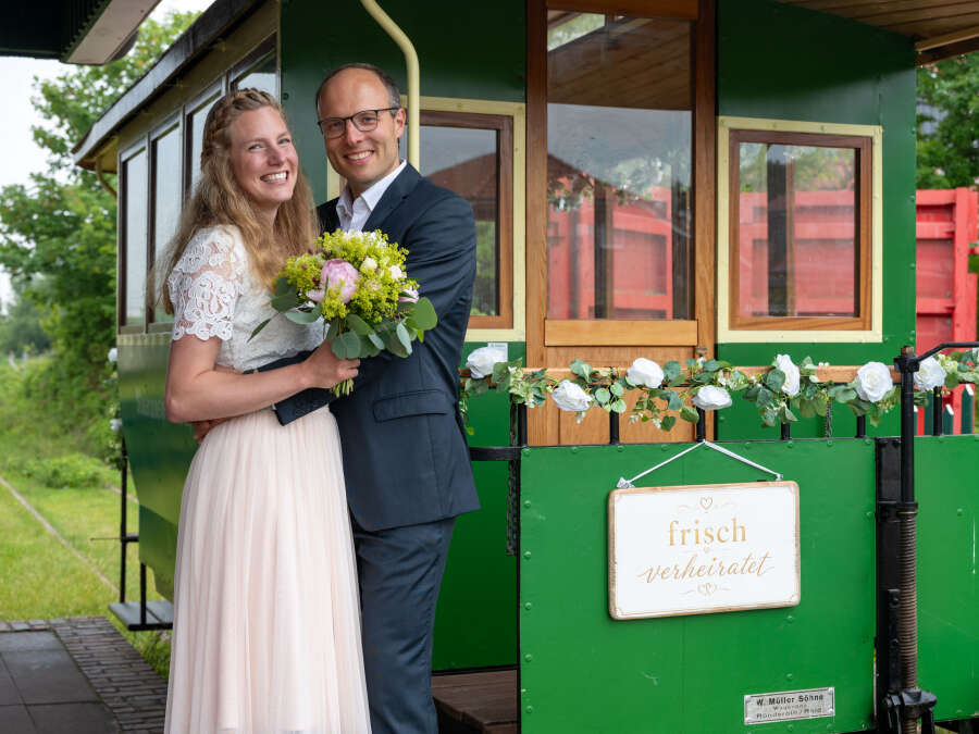 New wedding location on Spiekeroog: Couples exchange vows in the ...