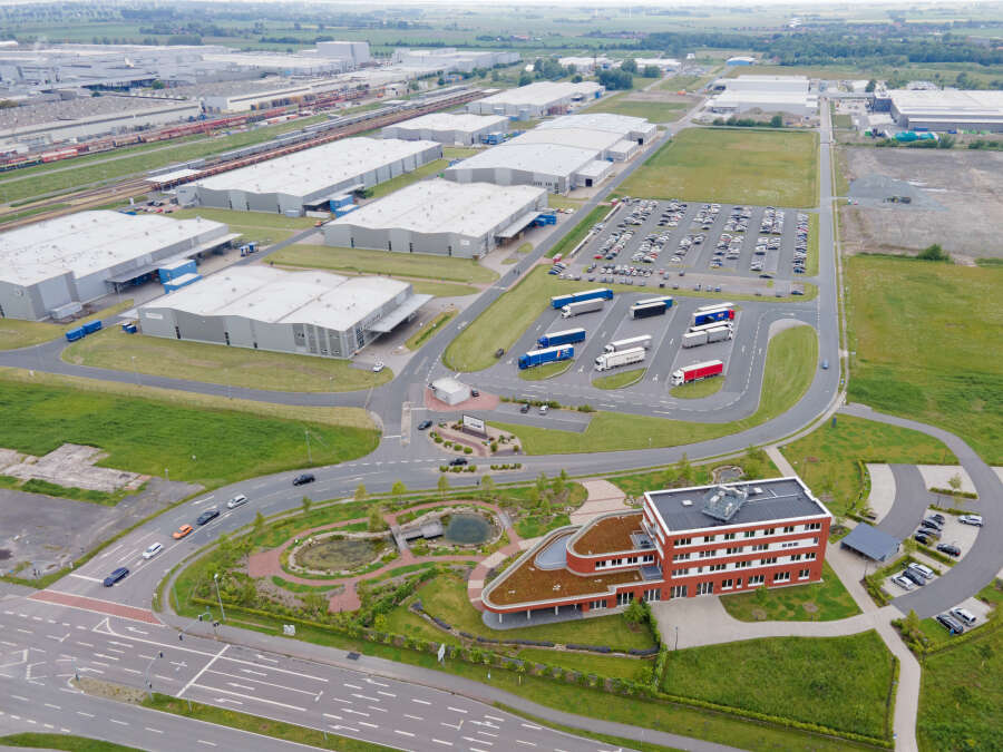 Major investment in Emden: Now official: Emden-based Dirks Group fills the ...