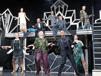 Landesbühne zeigt „Der große Gatsby“: Ragtime, Charleston, große Liebe und Intrigen