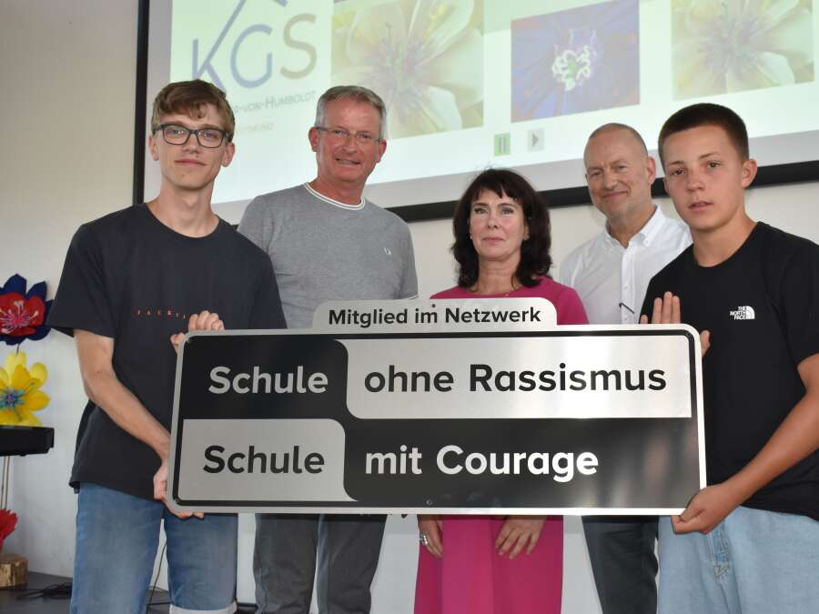 Schule mit Courage: Wittmunder KGS erhält Auszeichnung für Einsatz gegen ...