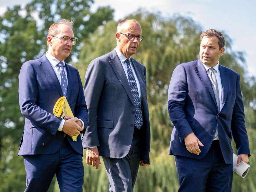 Kabinettsklausur auf Schloss Neuhardenberg: Merz will an Abschaffung der ...