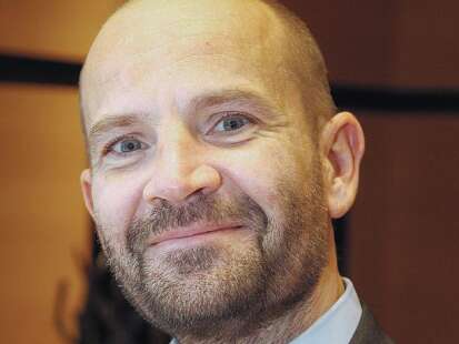 Streit um Kontrolle in Wilhelmshaven: Andreas Tönjes legt sein Klinikum-Mandat nieder