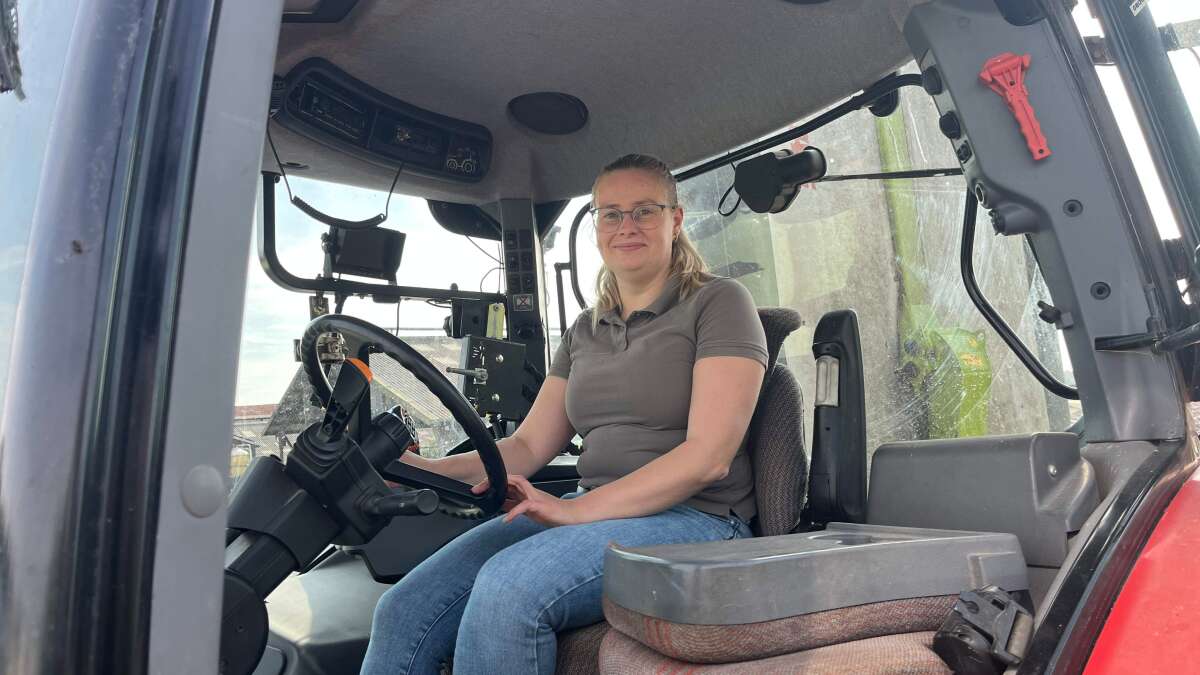 Farmer from Seefeld: For Ann-Kristin Mahlstede, driving a tractor feels ...