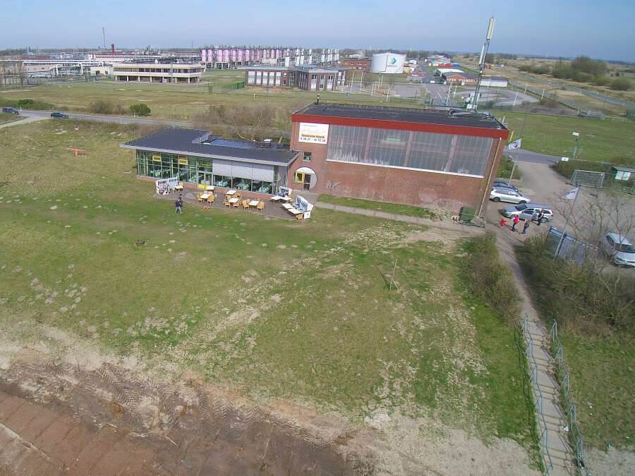 Emden Naval Port: Emden's Mayor defends popular tourist destinations
