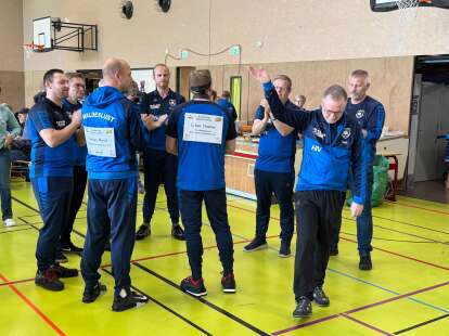 Luftpistolen-Bundesliga: Aurichs Politik-Prominenz erlebt wichtigen Heimsieg von Schirumer Leegmoor